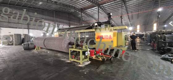 Comprar Máquina uniforme para fabricar malla de gaviones CNC para una producción ordenada de malla de caja de gaviones fabricación en línea