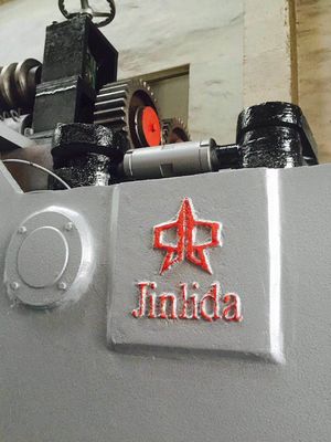 comprar Máquina doble del alambre de pollo de la red de la torsión de la prueba 120x150m m del moho fabricación en línea