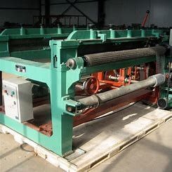 comprar El PVC de la agricultura cubrió a Bobbin Hexagonal Wire Netting Machine soldado con autógena fabricación en línea