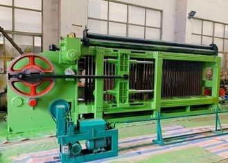 comprar cadena de producción de Gabion de la torsión del doble 195m/H que cerca el uso fabricación en línea