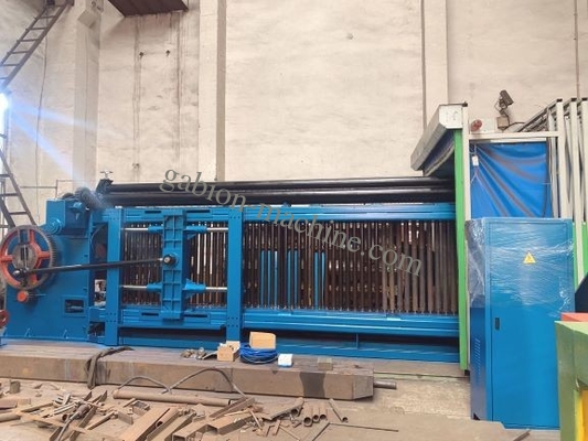 comprar El PLC controla la máquina automática 3.2m m de Gabion que el PVC del alambre cubrió las cajas de Gabion de la piedra fabricación en línea